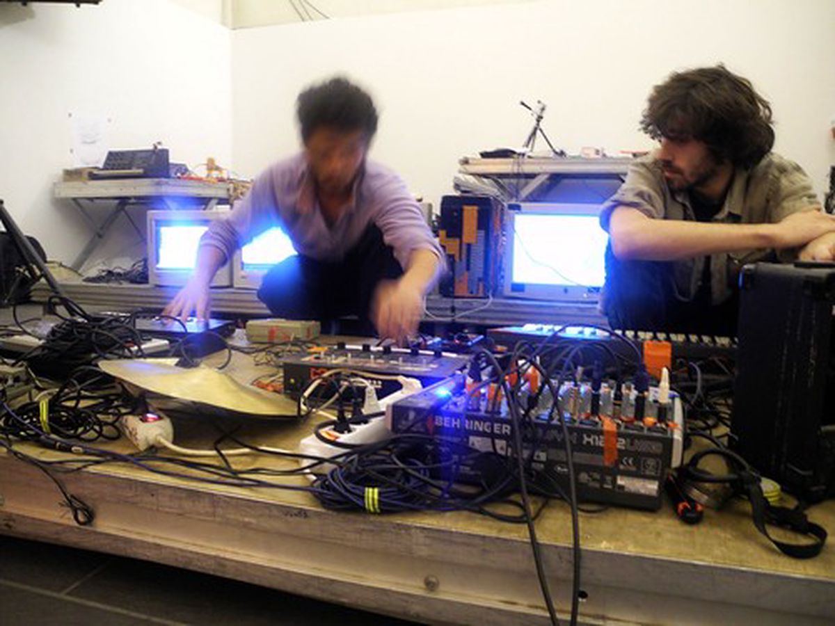 Databit.me - 18.10.2012